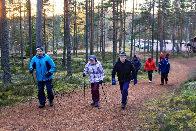 pururata, Oripää, Lauri ja Salme Vehviläinen sekä Helke Anttila