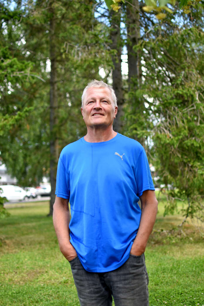 Jaakko Markkulan suku on kotoisin Niinijoelta. Eläkepäivillään hän onkin muuttanut isovanhempiensa kotipaikalle Vilvaisiin.