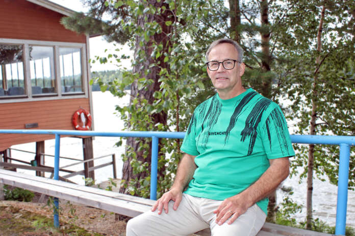 Niemennokassa sijaitsevalla Särkän tanssilavalla ikimuistoisimmat illat ovat Jukka Uusi-Kouvon mukaan niitä, jolloin paikalla on pitkälti toista tuhatta tanssijaa.