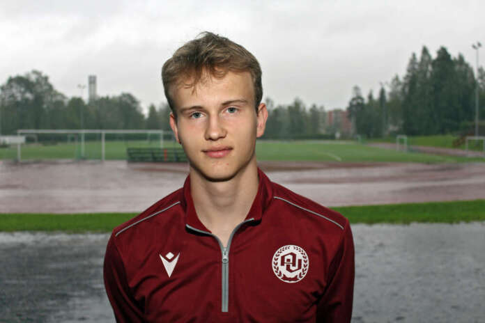 AakeAlisaari