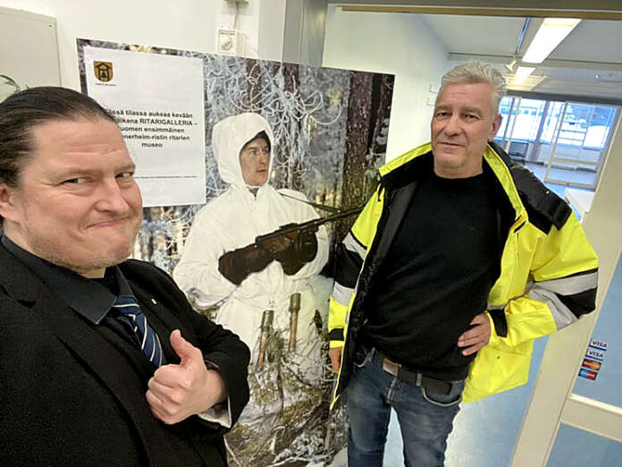 Humppilan kunnanjohtaja Antti Ahonen ja kunnan rakennusmestari Matti Saarenmaa ovat tarkastamassa museon tulevaa näyttelytilaa Ostoskeskus Humppilan Lasin talossa. Kuva: Antti Ahonen / Humppilan kunta.