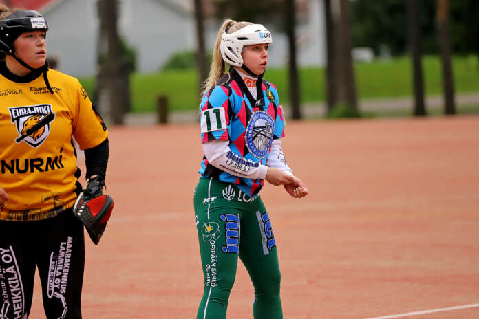 LP:n Oona Peiponen löi ottelussa pallon läpi useaan otteeseen ja viimeisen kunnarin arvoisesti.